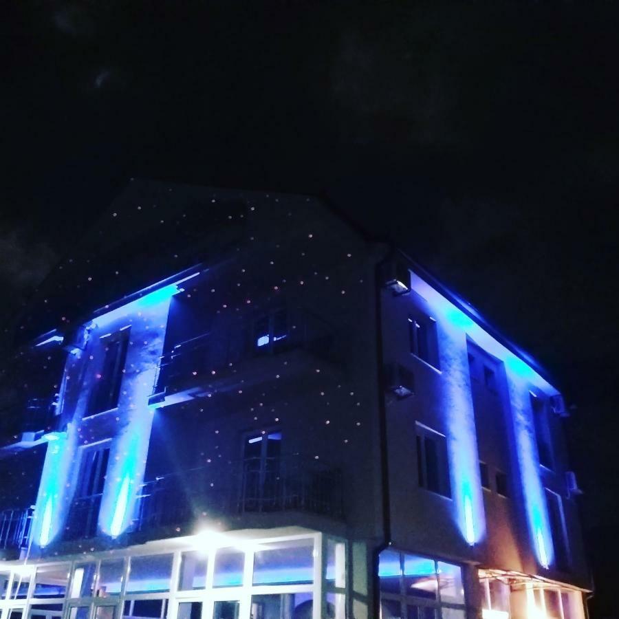 Sunrise Hotel & Camping ستروغا المظهر الخارجي الصورة
